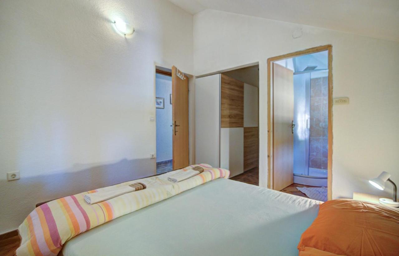 Апартаменты House Of Velebit Adria Сень Экстерьер фото